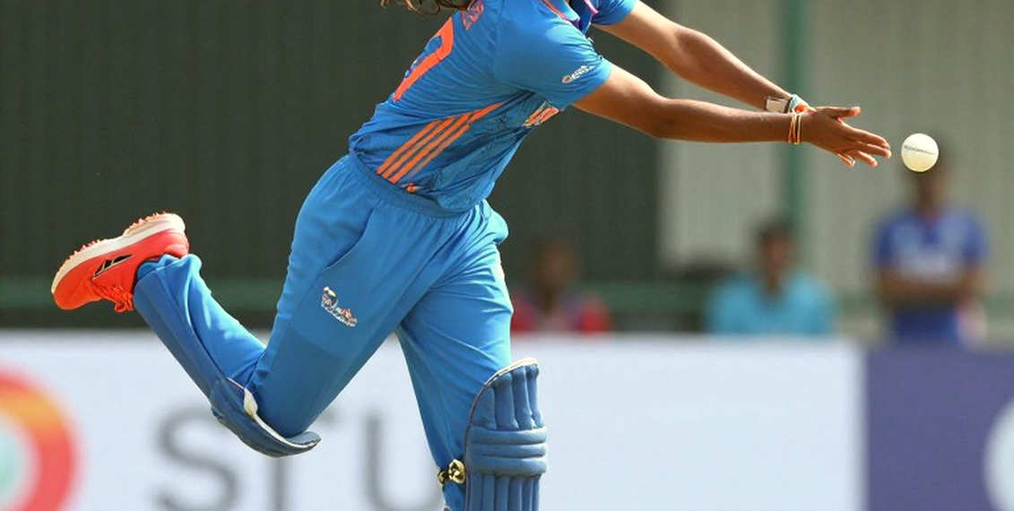 এশিয়া কাপের ফাইনাল ও মাঝের ওভারের হিসাব: এশিয়ার ব্যাটিং যে সত্যটা এড়িয়ে চলে